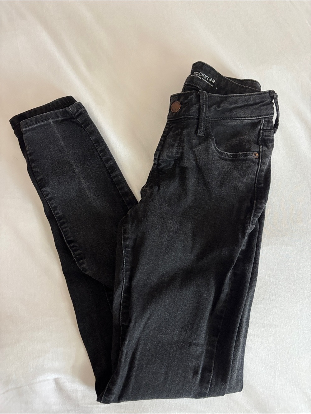 Old Navy Black Women's Skinny Jeans - Stretch Denim